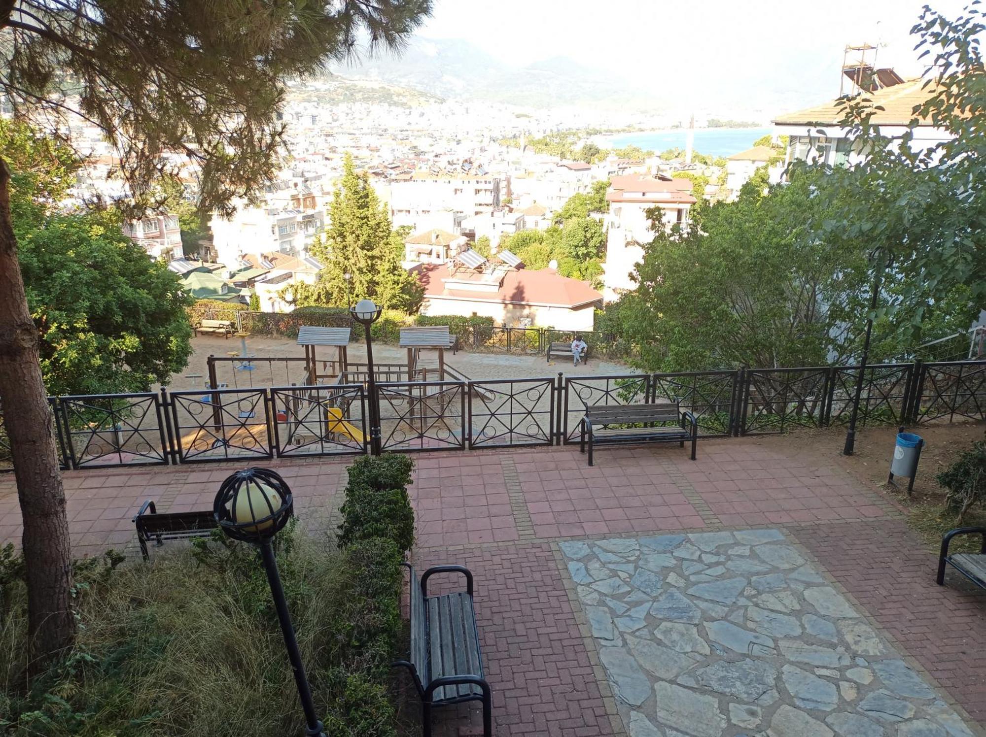 Beautiful Sultan House At Cleopatra Beach 1 With Umbrellas, Balcony, Barbecue, Private 100Mbps Wifi, Smart Tv, Table Games, Vip Trans-Fer - Beautiful Apartmenthouse 알란야 외부 사진