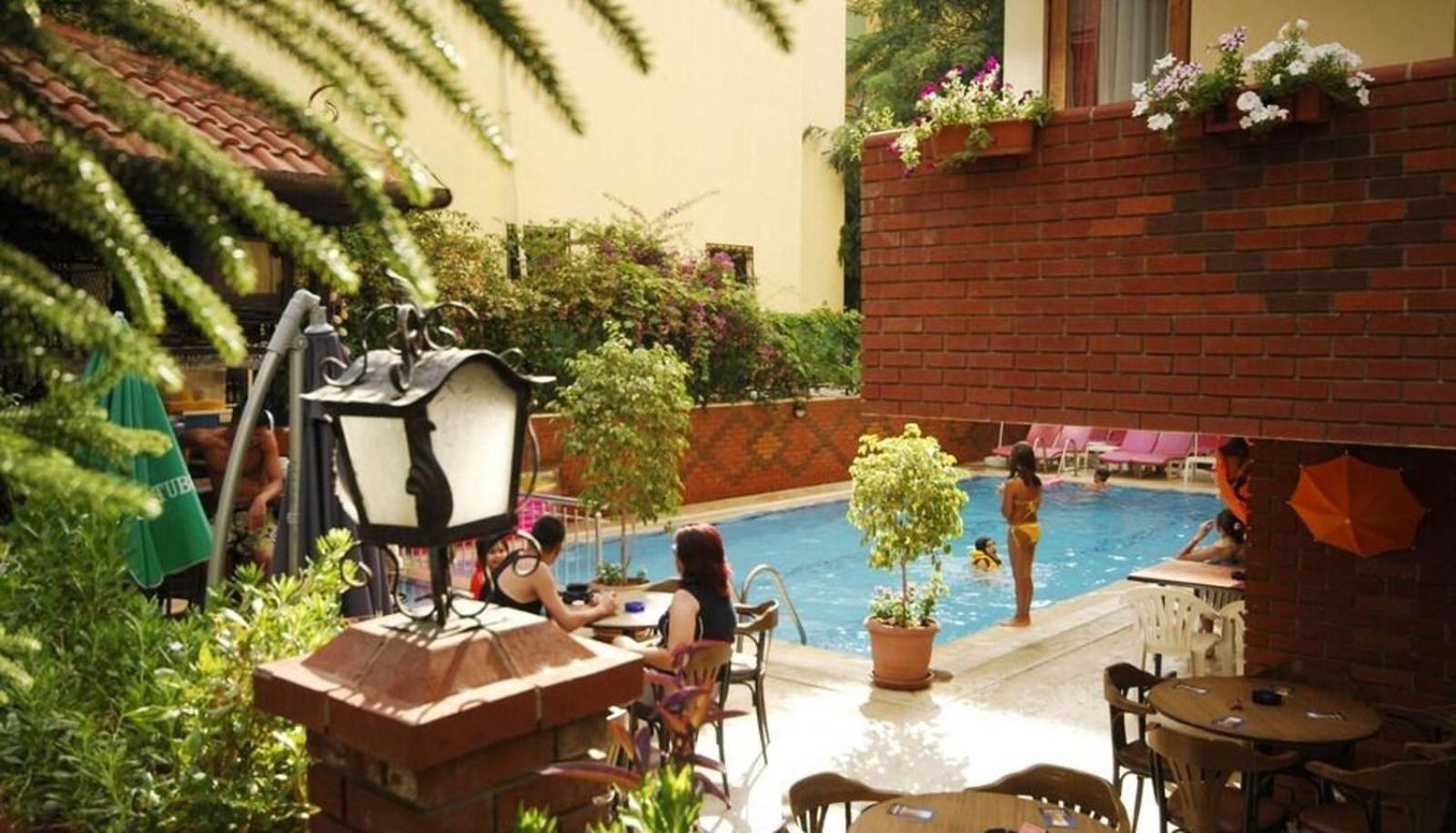 Beautiful Sultan House At Cleopatra Beach 1 With Umbrellas, Balcony, Barbecue, Private 100Mbps Wifi, Smart Tv, Table Games, Vip Trans-Fer - Beautiful Apartmenthouse 알란야 외부 사진